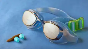 PRODUCTS 6 RubberEarPlugandSwimmingGoggle