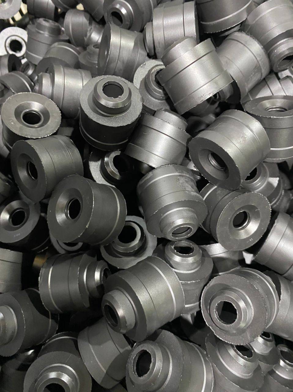 Rubber bushes made from compression molding