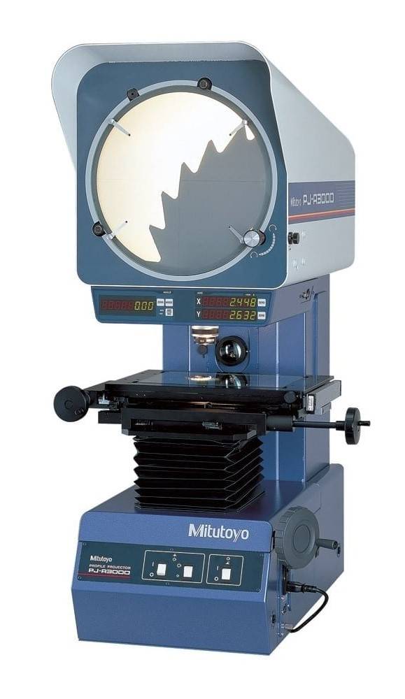 mitutoyo profile projector